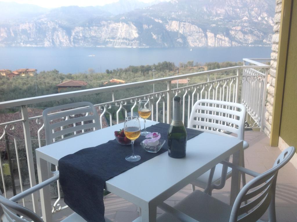 Villa Arianna Panoramic Apartments マルチェージネ エクステリア 写真