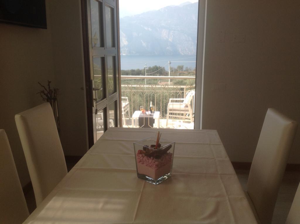 Villa Arianna Panoramic Apartments マルチェージネ エクステリア 写真