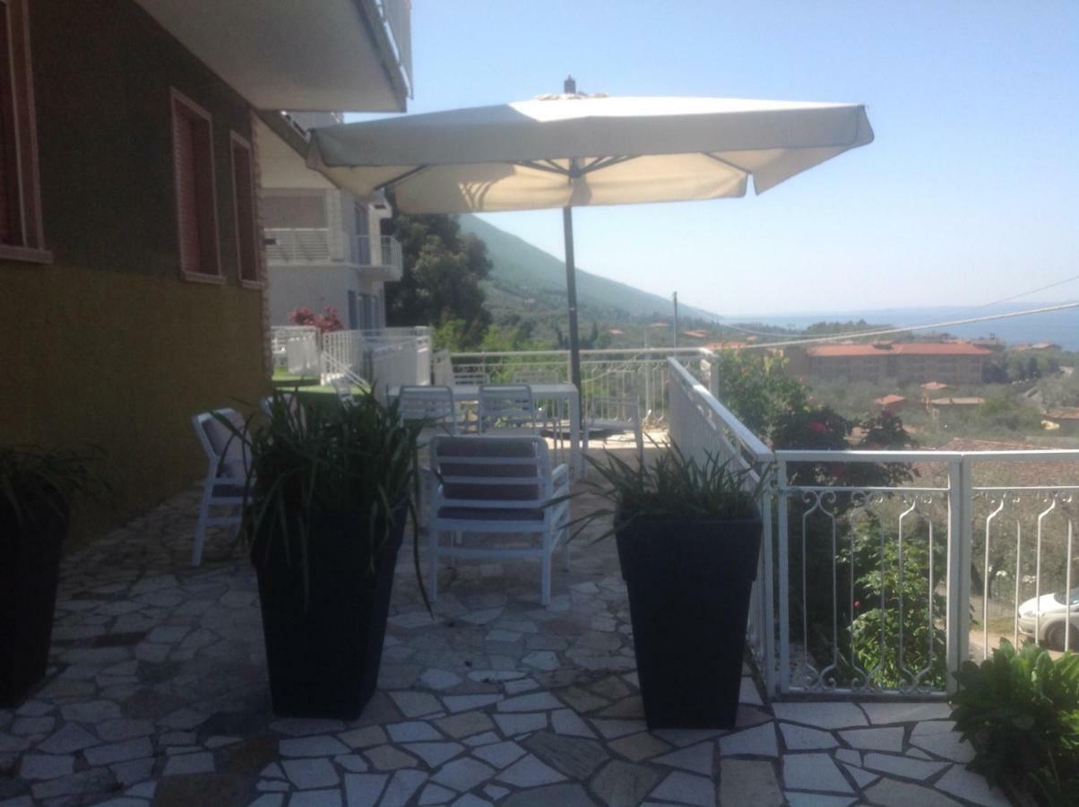 Villa Arianna Panoramic Apartments マルチェージネ エクステリア 写真